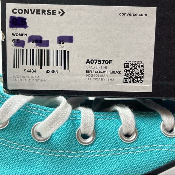 Converse WMNS A07570F CTAS LIFT HI
TRIPLE CYAN/WHITE/BLACK A07570F Platforms - Picture 16 of 16